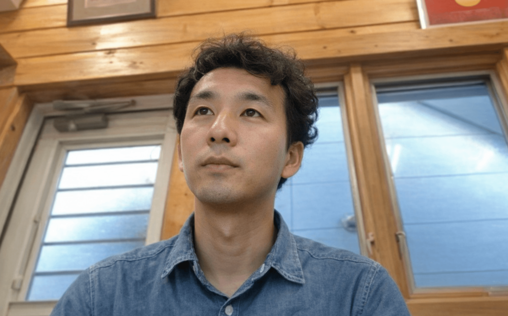 2拠点・複数担当でも“今の状況”が見える。